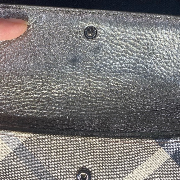 Burberry mini clutch bag - Picture 5 of 9